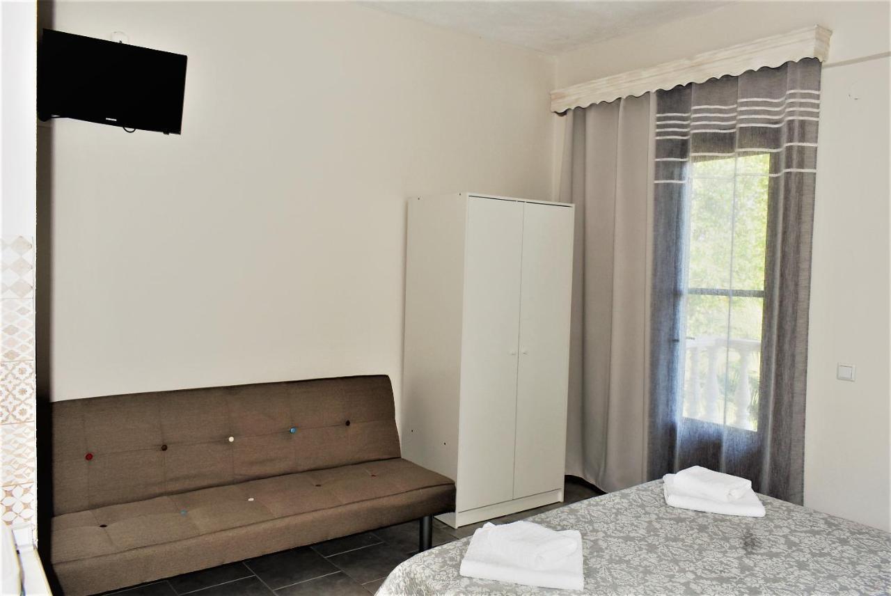 Studios Thea Fresh Rooms Thassos Eksteriør bilde